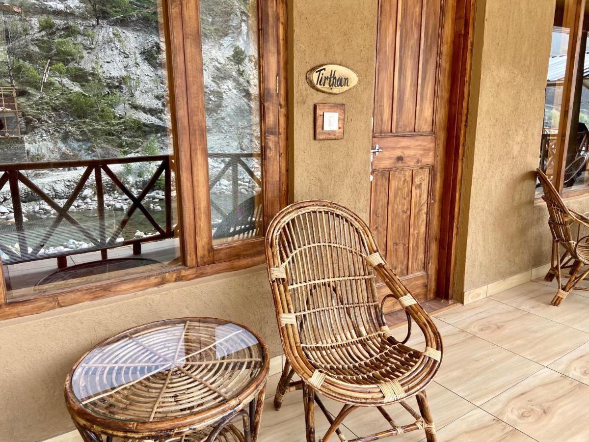 Shivadya Tirthan - Tirthan Valley Gushaini Dış mekan fotoğraf