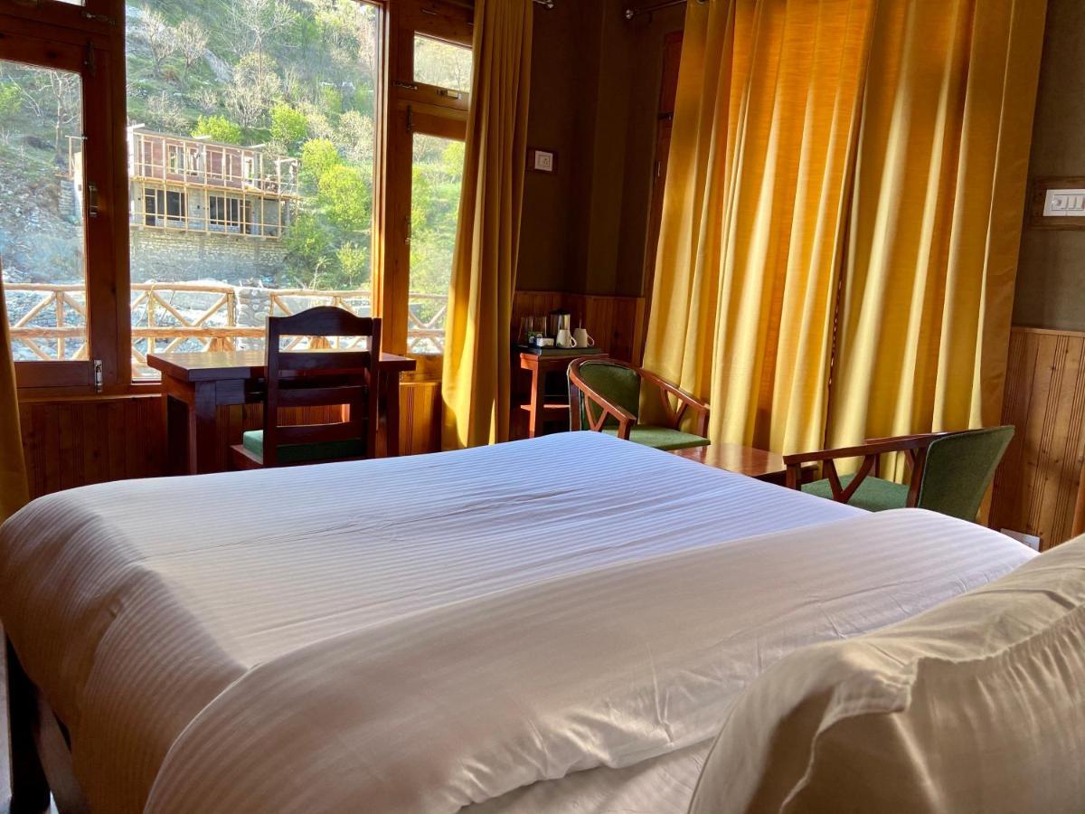 Shivadya Tirthan - Tirthan Valley Gushaini Dış mekan fotoğraf