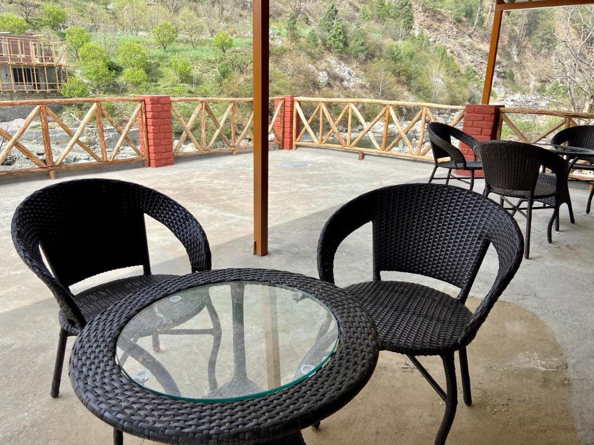 Shivadya Tirthan - Tirthan Valley Gushaini Dış mekan fotoğraf