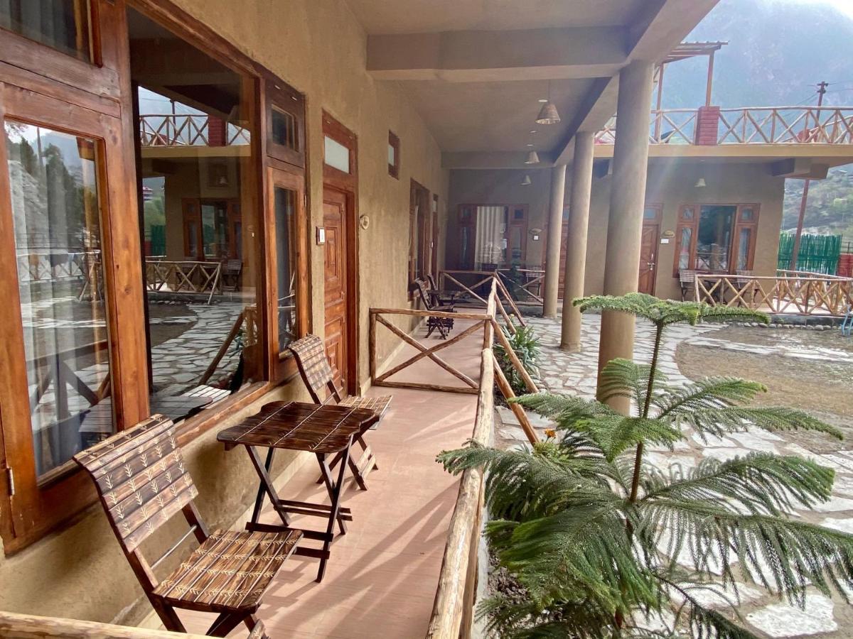 Shivadya Tirthan - Tirthan Valley Gushaini Dış mekan fotoğraf
