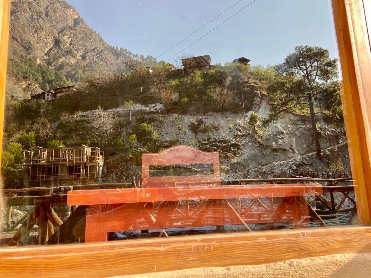 Shivadya Tirthan - Tirthan Valley Gushaini Dış mekan fotoğraf