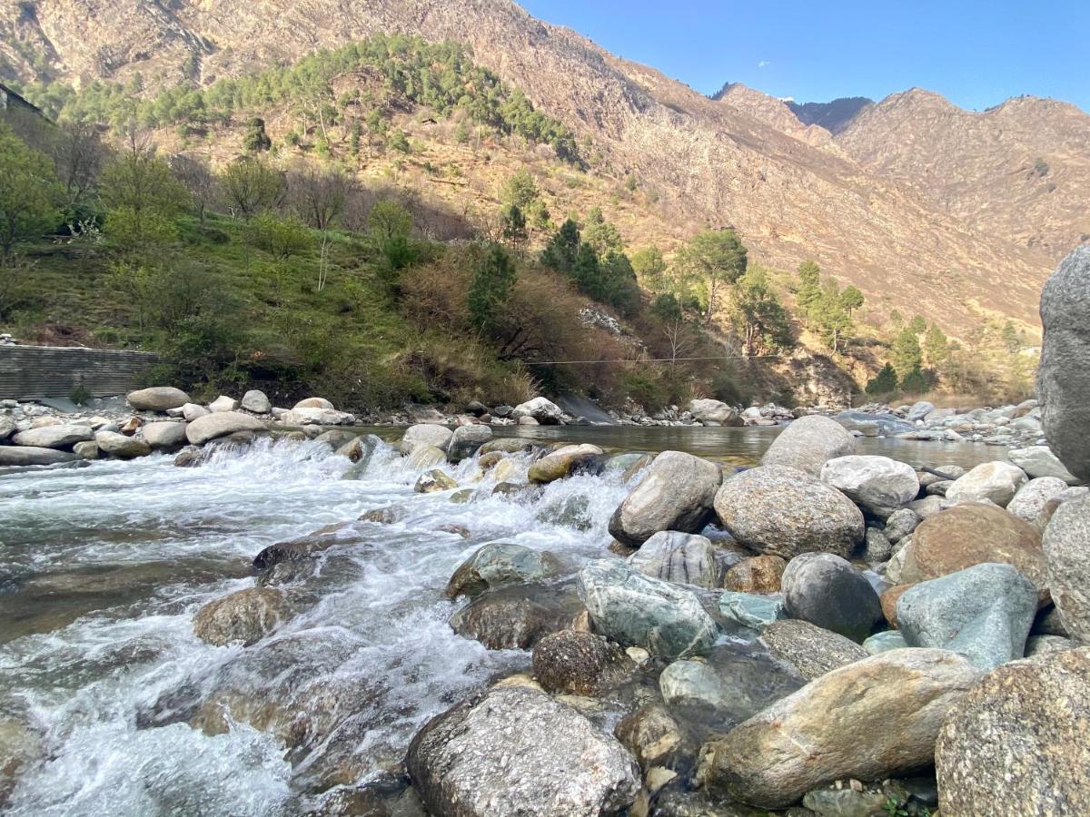 Shivadya Tirthan - Tirthan Valley Gushaini Dış mekan fotoğraf