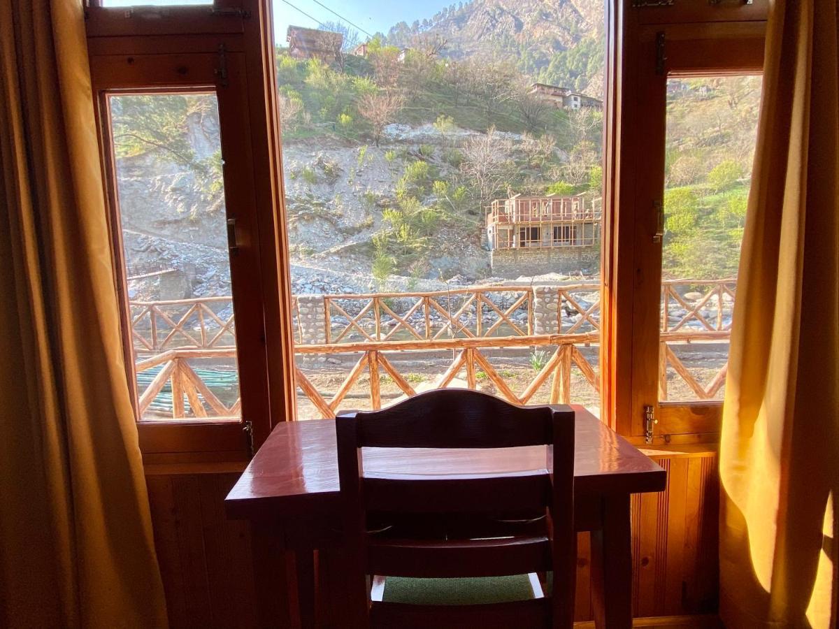 Shivadya Tirthan - Tirthan Valley Gushaini Dış mekan fotoğraf