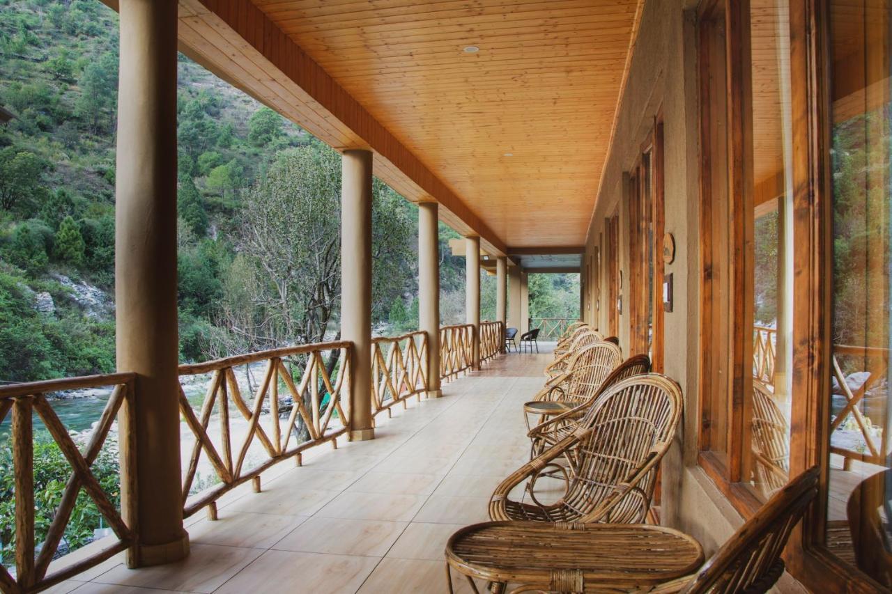 Shivadya Tirthan - Tirthan Valley Gushaini Dış mekan fotoğraf